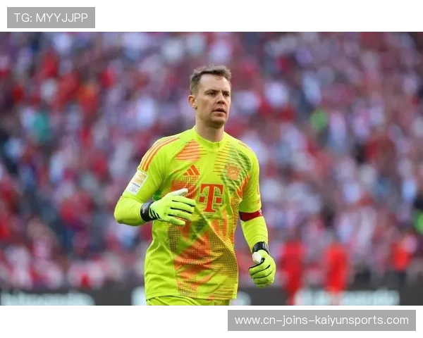 拜仁强化后防:诺伊尔带队演练高球争顶与门线救险 拜仁强化后防:诺伊尔带队演练高球争顶与门线救险