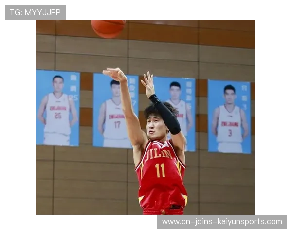 CBA球星三分线外稳如机器人，谁才是真正的“机器人射手”？