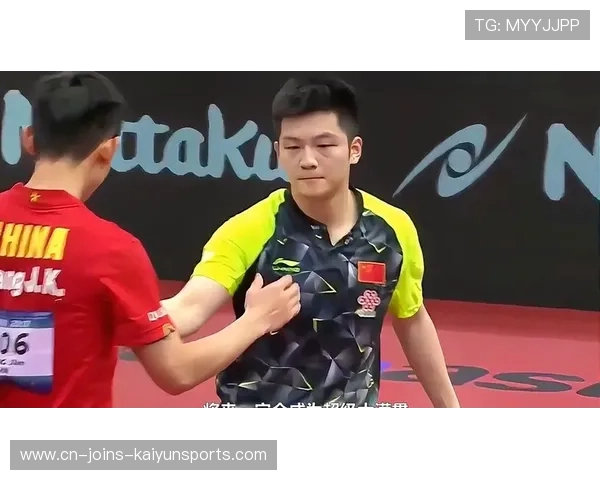 乒乓球转身暴抽引全场爆叫