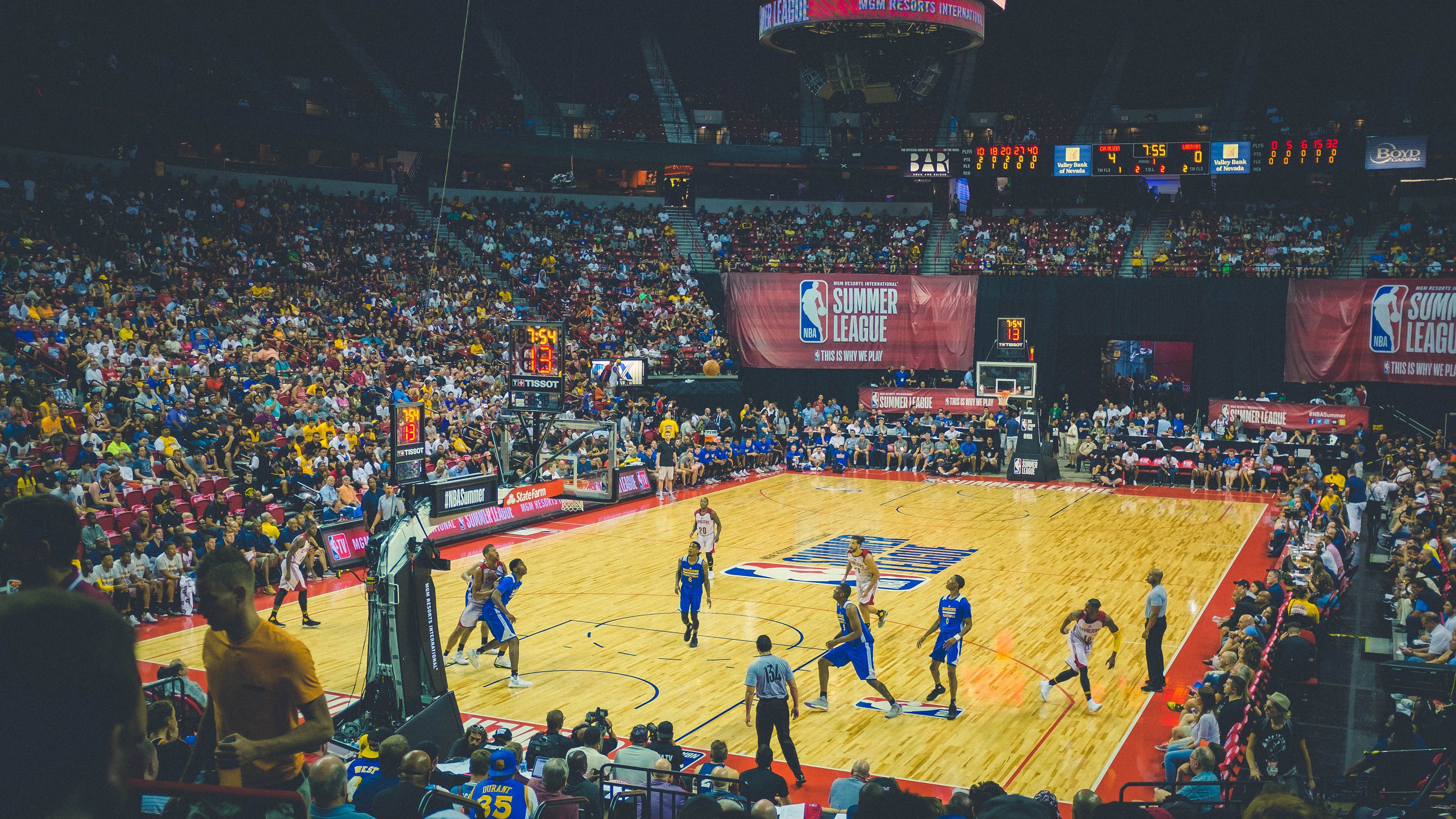 NBA全明星票选结果出炉 字母哥与东契奇分任两队队长，nba全明星选人字幕